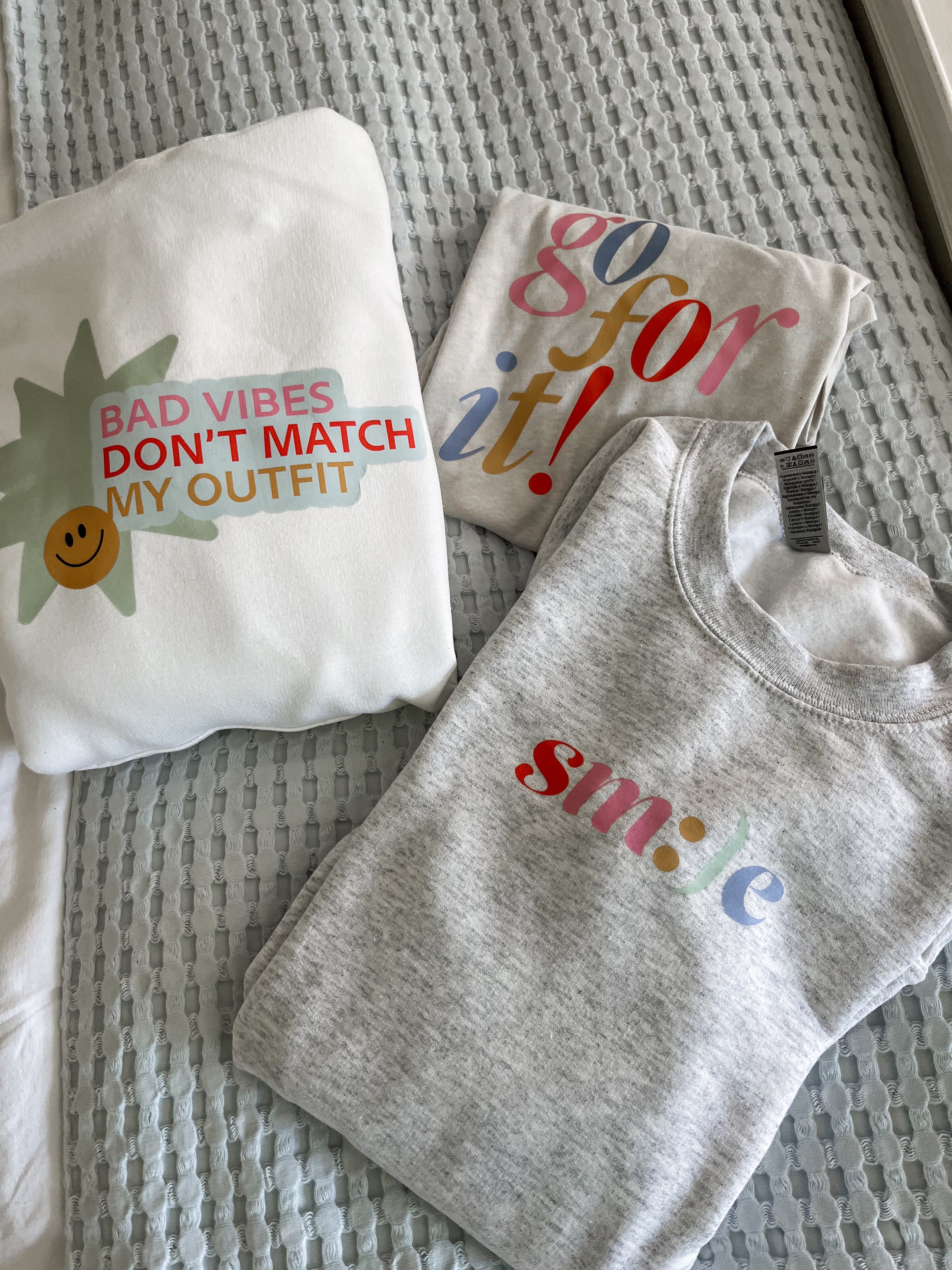 MYSTERY SWEATSHIRT