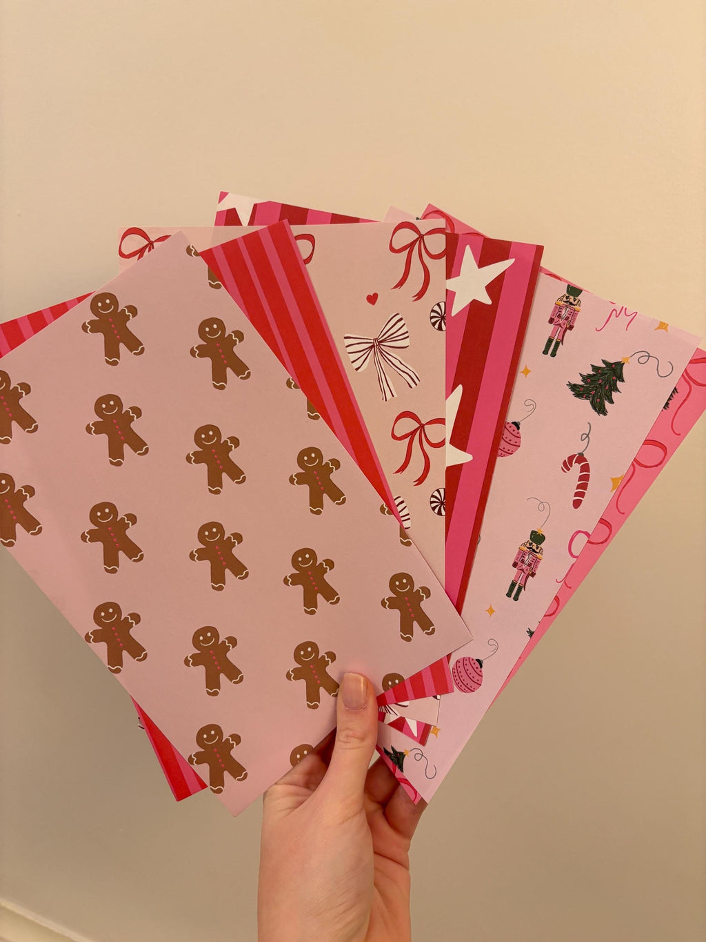 Journal Pattern Notebook 6 Pages -Scrapbooking,Journaling,Junk Journal,Christmas Aesthetics Graphic Pattern,Scrapbook Paper,Blue,Pink,red